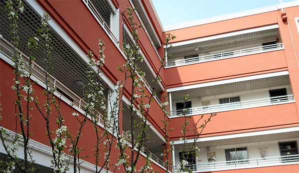 上海市民辦西南高級中學