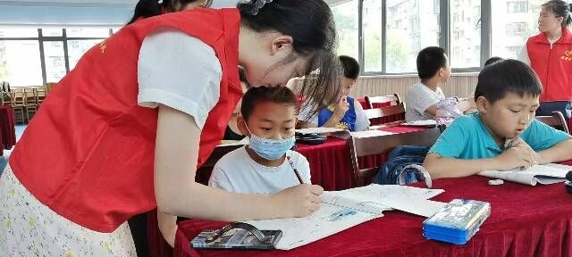 安徽學子三下鄉：學交通知識，揚安全之帆