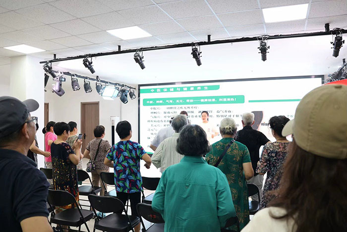 科技開創未來，傳統煥新生機 ——北科學子以科技賦能中醫藥復興