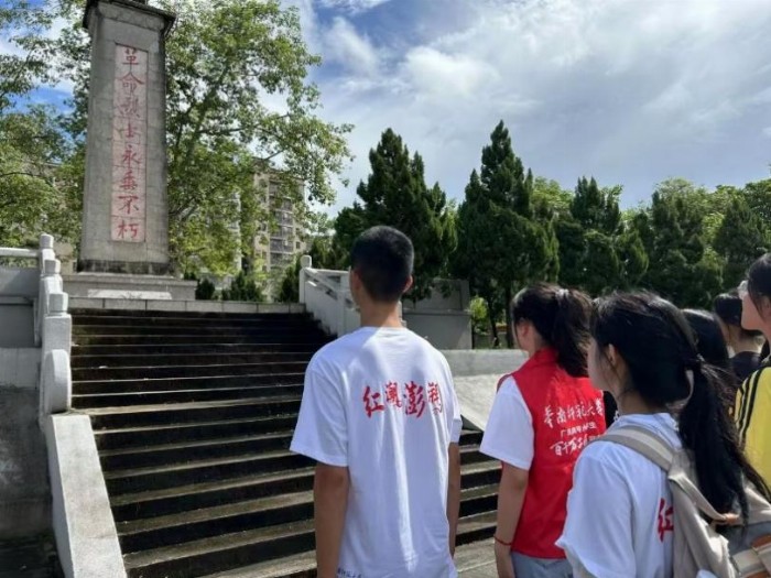 華師“突擊隊(duì)”，為霞山紅色文旅發(fā)展賦能