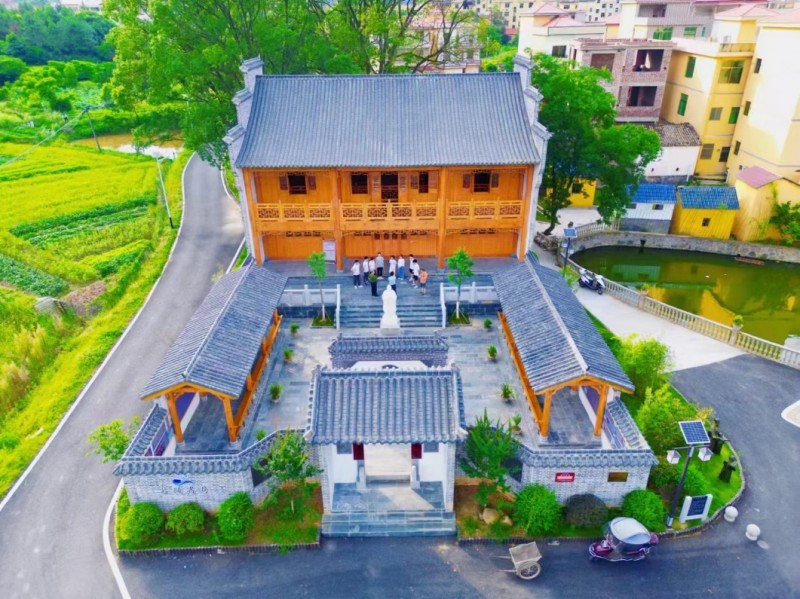 江西農(nóng)大學子三下鄉(xiāng)：夏日書院情，支教暖人心