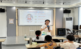 佛山大學“尋跡·傳承”實踐團愛心義教黃洞，助力鄉村振興
