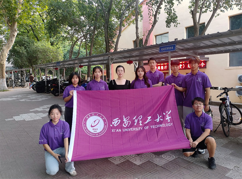 西安理工大學(xué)社會(huì)實(shí)踐隊(duì)深入調(diào)研電動(dòng)車(chē)停放與充電設(shè)施