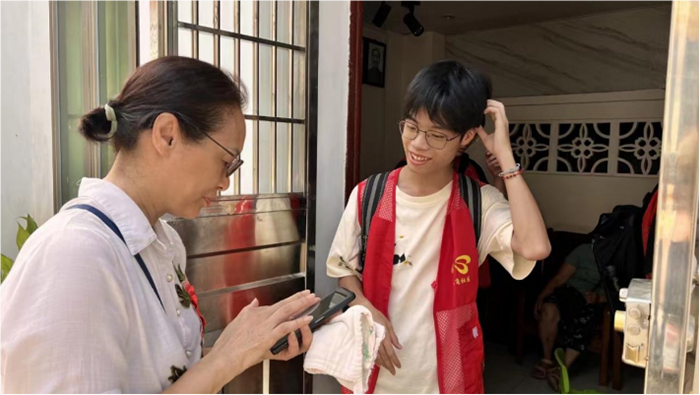 百千萬工程：廣東工業(yè)大學“智慧伴行：獨居老人關(guān)懷計劃”突擊隊暑期實踐活動