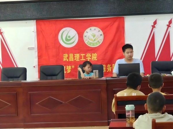 暑期社會(huì)實(shí)踐：青春健康同伴社開展禁毒的了解與認(rèn)知