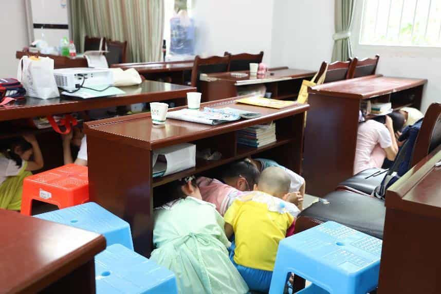 筑牢安全防線，共筑和諧社區