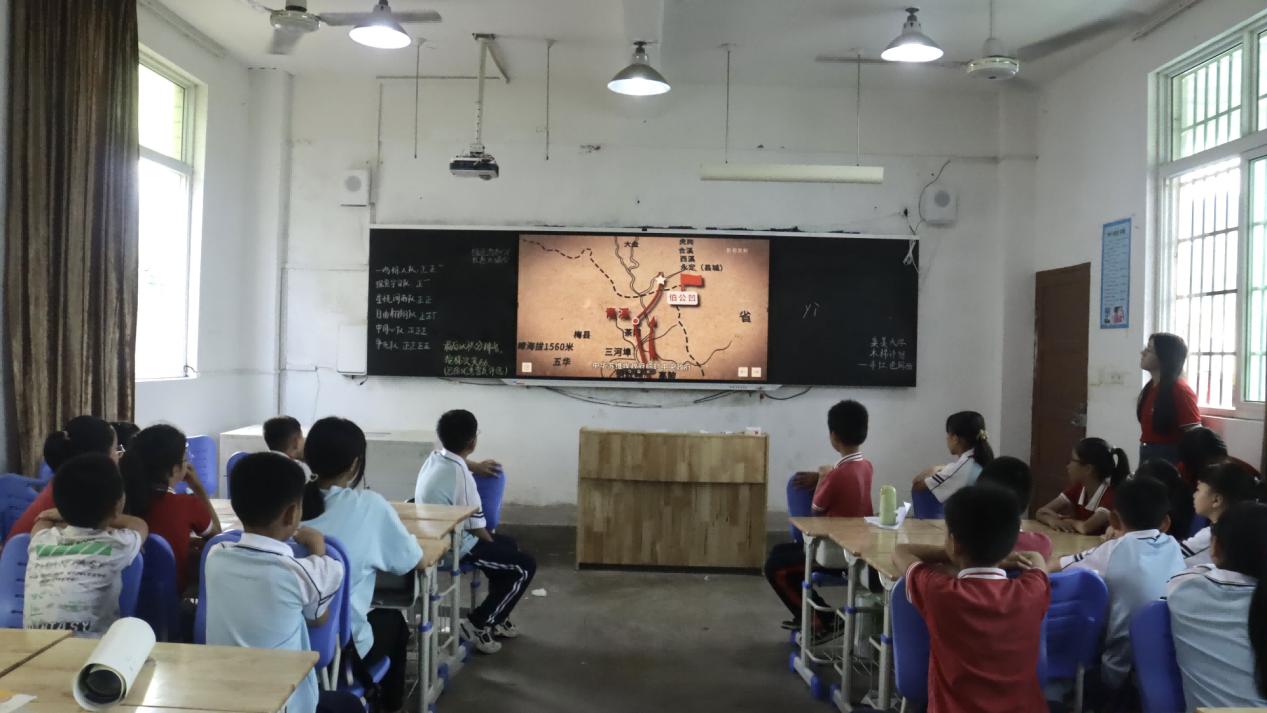 集大學子踏尋紅色足跡：創新課堂講紅色文化，攜手童心續革