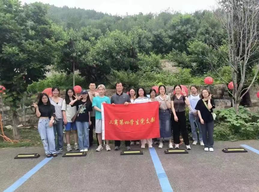 青春筑夢綠野行 ，基層實踐助力鄉村振興