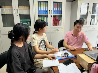 行業(yè)勞模引前路，交通強國礪信心｜“尋訪工匠精神”鐵路信號青年觀察團尋訪優(yōu)秀校友紀實