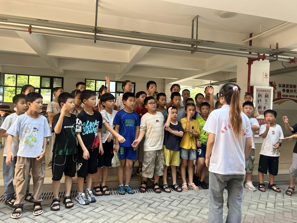 柴湖鎮(zhèn)“希望家園”非遺文化課堂開課了