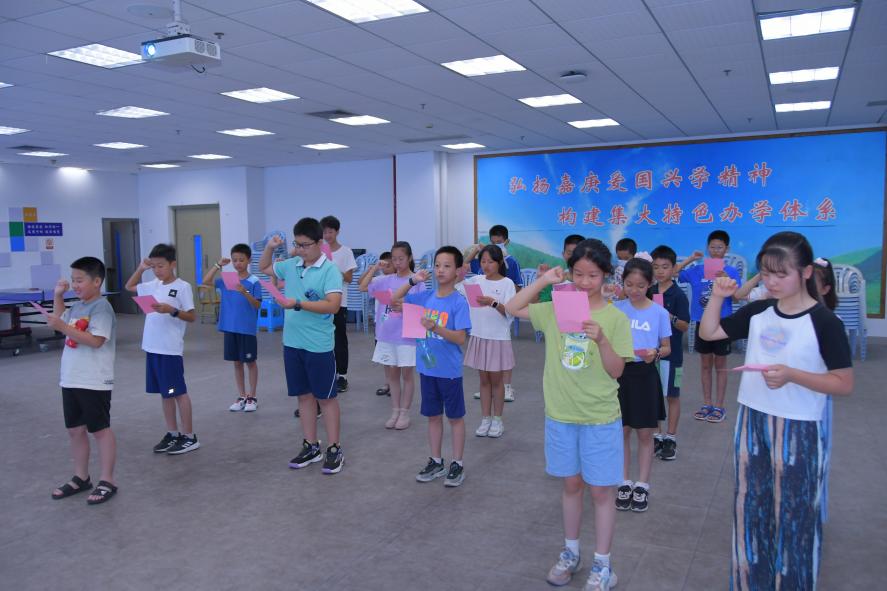 遨游數理蘇頌伴，點燃夏日展英才 3