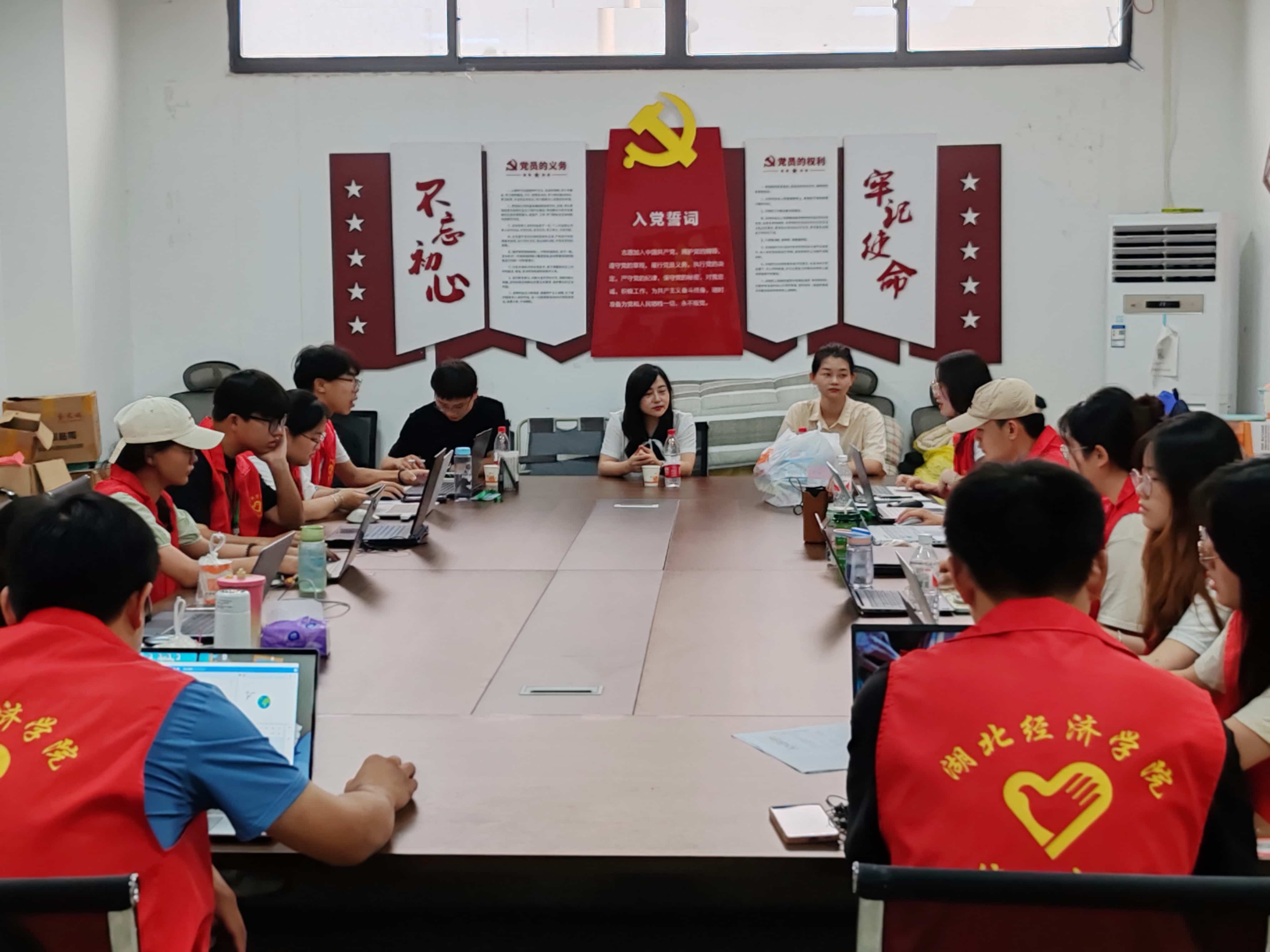 七彩課程促成長(zhǎng)，微光IE暑托班特色活動(dòng)顯成效！