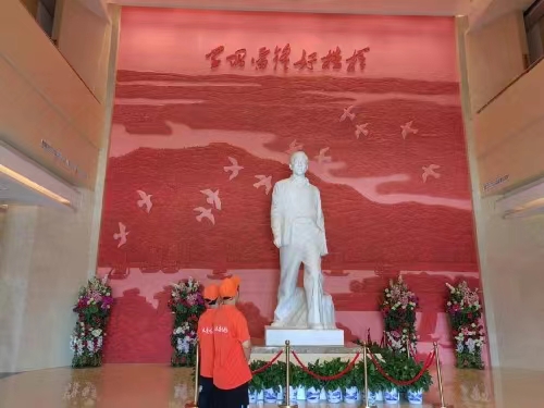 學(xué)習(xí)雷鋒精神，弘揚(yáng)傳統(tǒng)美德主題宣講活動
