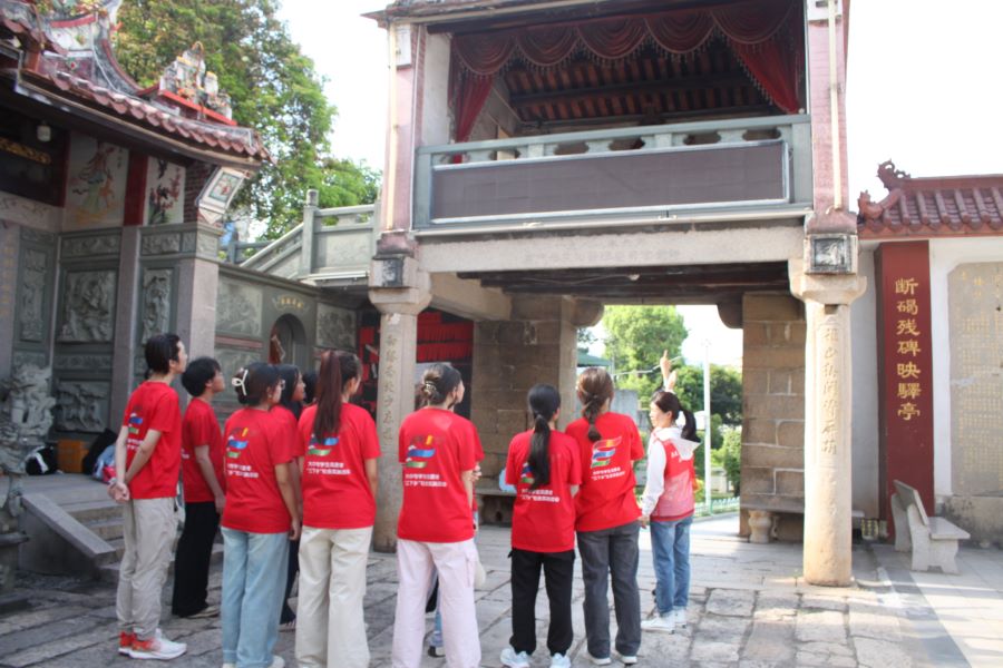 廈門醫(yī)學院“集善匯美，實踐遞醫(yī)”實踐隊三下鄉(xiāng)活動總結(jié)